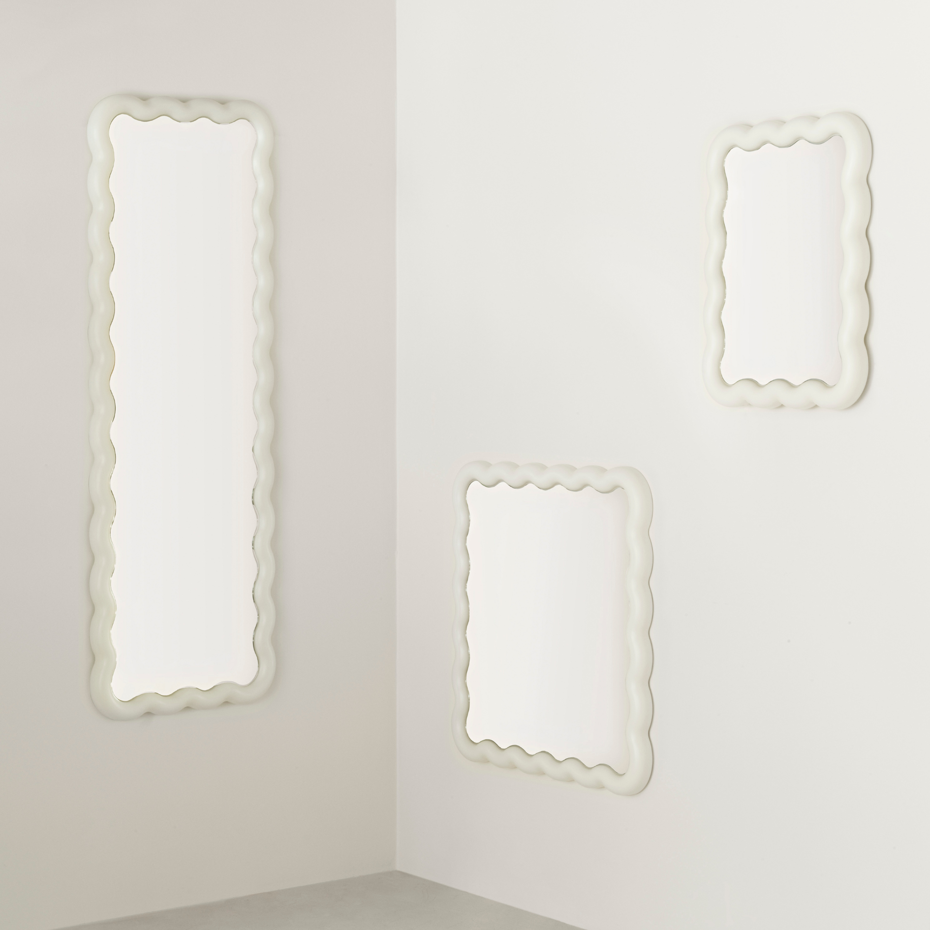 Illu Mirror